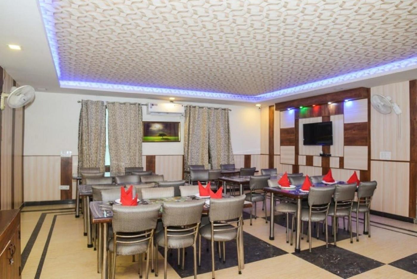 Hotel Shanti House New Delhi Karnail Singh Stadium Gate No 1 Bagian luar foto